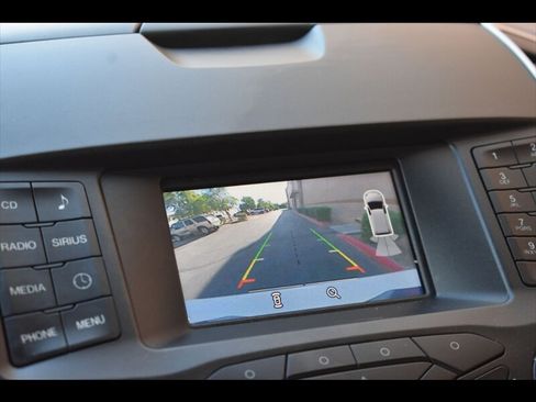 Used 2016 Ford Edge SEL image 10