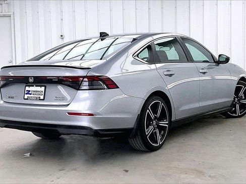 Certified 2023 Honda Accord Sport image 12