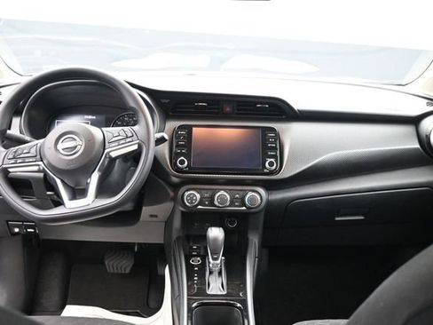 Used 2024 Nissan Kicks SV FWD image 20