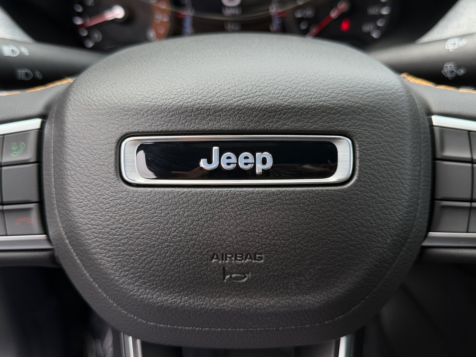 New 2026 Jeep Compass Latitude AWD/4WD image 37