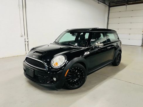 Used 2011 MINI Cooper Clubman S FWD image 1