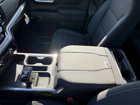 New 2026 GMC Sierra 1500 Elevation w/ Preferred Package image 14