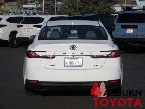 Certified 2025 Toyota Camry LE image 6