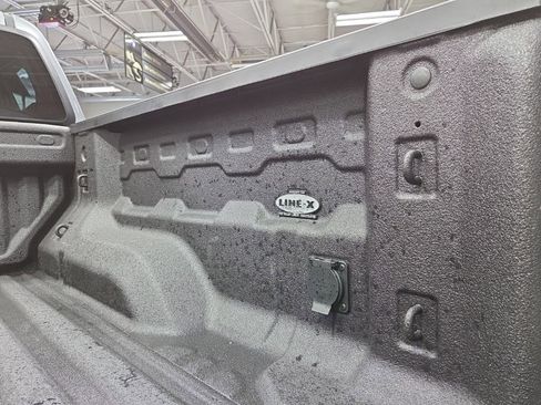 Used 2024 Chevrolet Colorado Z71 w/ Z71 Convenience Package 2 image 41