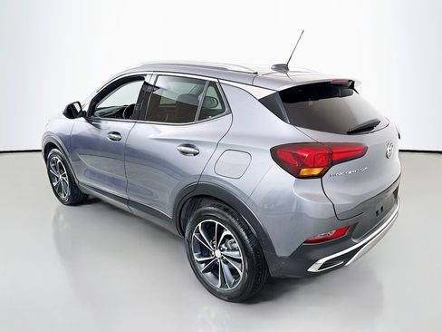 Used 2020 Buick Encore GX Essence image 5