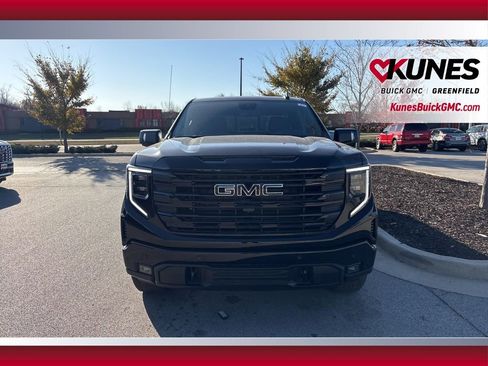 New 2026 GMC Sierra 1500 Elevation w/ Elevation Premium Package image 2
