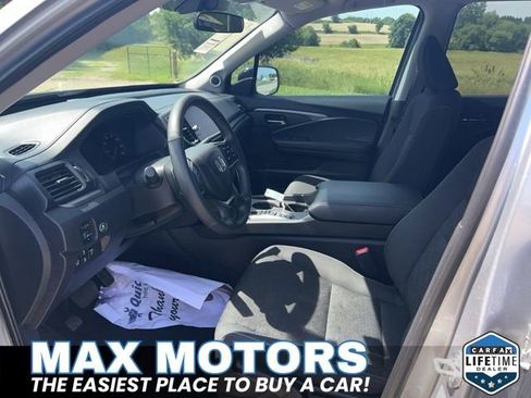 Used 2024 Honda Ridgeline Sport image 10