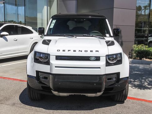 New 2025 Land Rover Defender 130 V8 image 2