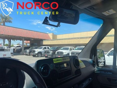 Used 2019 Mercedes-Benz Sprinter 144 image 18