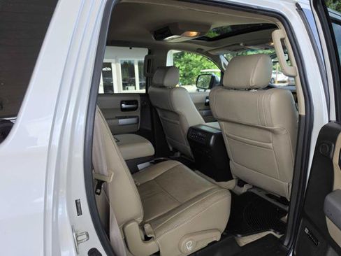 Used 2008 Toyota Sequoia Platinum AWD/4WD image 17
