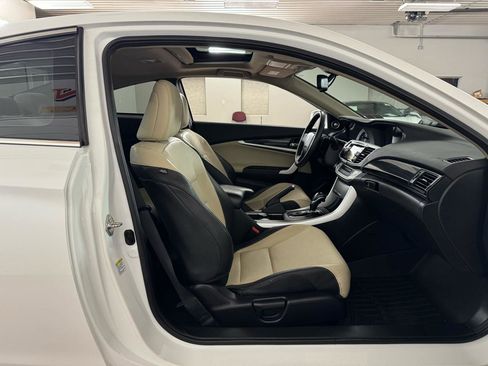 Used 2015 Honda Accord EX-L image 32