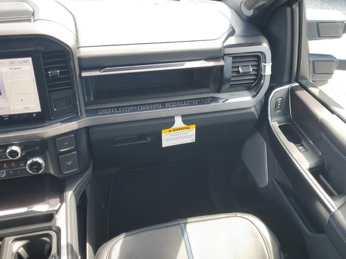 New 2026 Ford F450 Platinum w/ FX4 Off-Road Package image 13