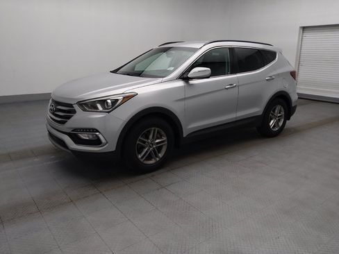 Used 2018 Hyundai Santa Fe Sport w/ 2.4L Value Package 02 FWD image 2