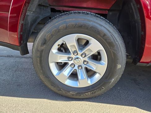 Used 2021 RAM 1500 Laramie RWD image 3