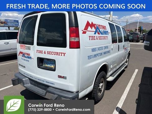 Used 2016 GMC Savana 2500 RWD image 7
