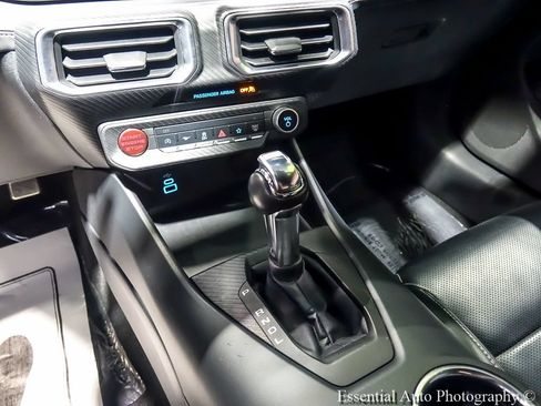 Used 2025 Ford Mustang Premium RWD image 19