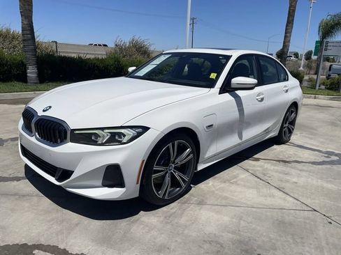 Used 2023 BMW 330e RWD image 4