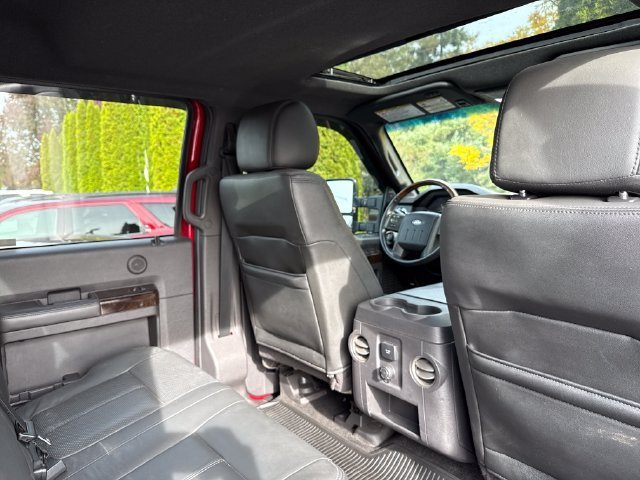 Used 2016 Ford F350 Platinum w/ Platinum Package AWD/4WD image 22