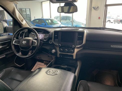 Used 2019 RAM 1500 Laramie image 28