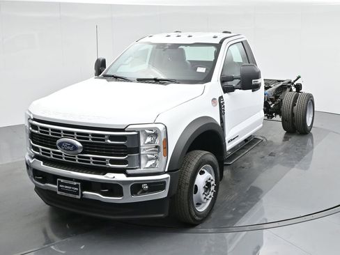 New 2024 Ford F450 XL w/ XL Chrome Package image 23
