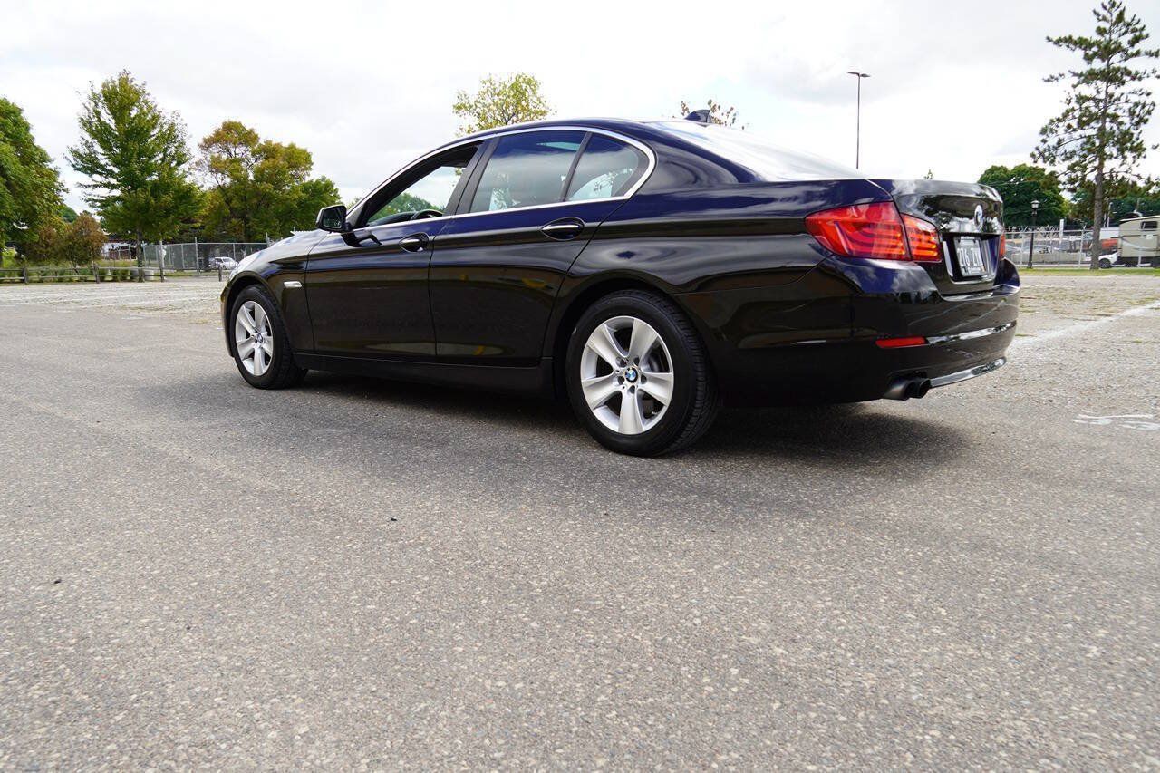 Used 2013 BMW 528i xDrive Sedan AWD/4WD image 11