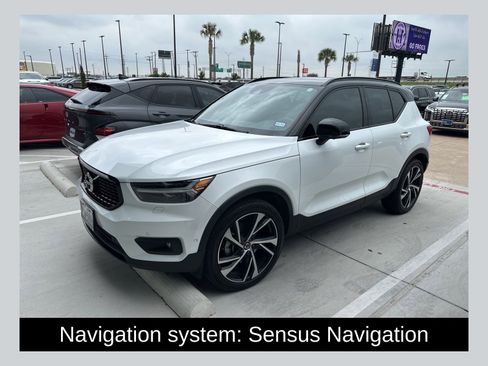 Used 2021 Volvo XC40 T5 R-Design w/ Protection Package Premier AWD/4WD image 1