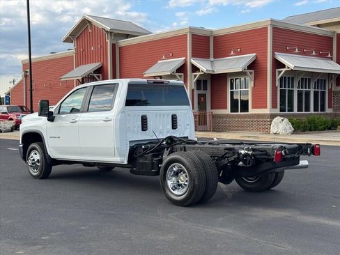 New 2026 Chevrolet Silverado 3500 LT w/ Convenience Package AWD/4WD image 5