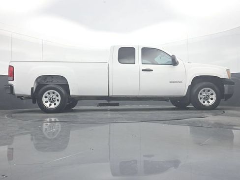 Used 2012 GMC Sierra 1500 W/T RWD image 32