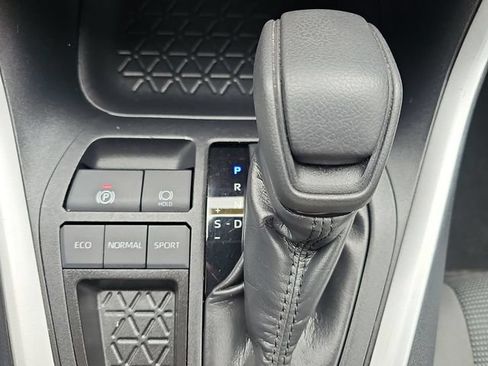 Used 2025 Toyota RAV4 LE FWD image 18