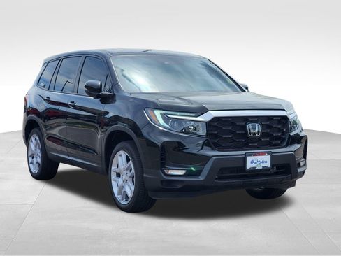 Used 2024 Honda Passport EX-L image 3