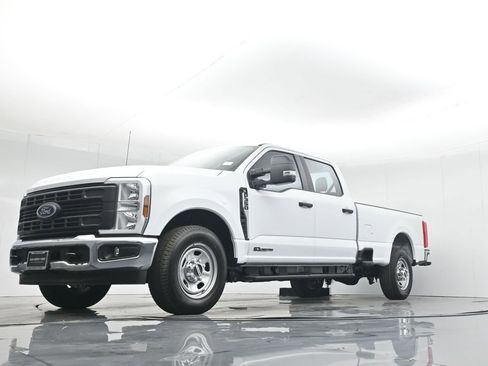New 2025 Ford F350 XL w/ XL Driver Assist Package image 42