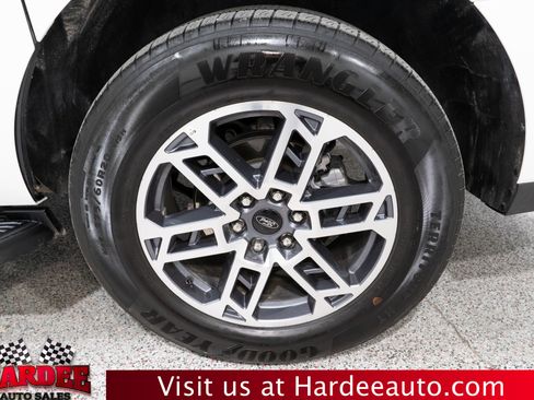 Used 2025 Ford Expedition Max Active image 10