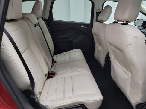 Used 2018 Ford Escape SEL w/ SEL Sport Appearance Package AWD/4WD image 19