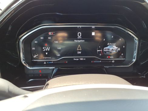 Used 2024 GMC Sierra 1500 SLT w/ X31 Off-Road Package image 25