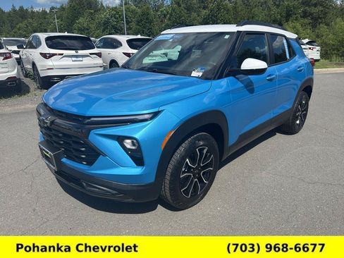Used 2025 Chevrolet TrailBlazer ACTIV w/ Convenience Package AWD/4WD image 3