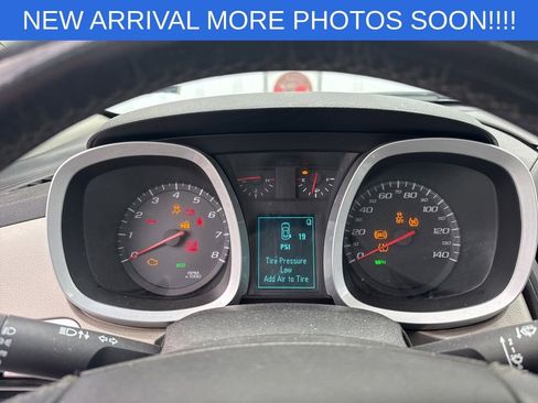 Used 2011 Chevrolet Equinox LS w/ Bluetooth Package FWD image 13