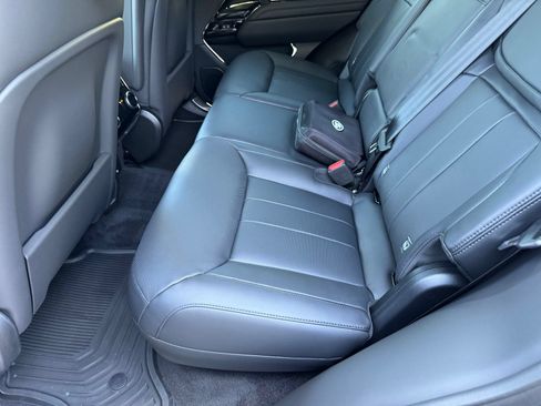 New 2026 Land Rover Range Rover Sport Dynamic SE AWD/4WD image 11