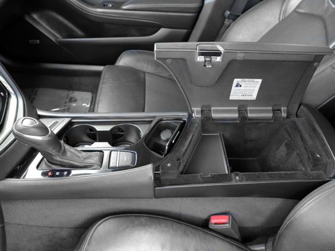 Used 2016 Cadillac CTS Luxury image 23