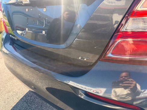 Used 2017 Chevrolet Sonic LT image 20