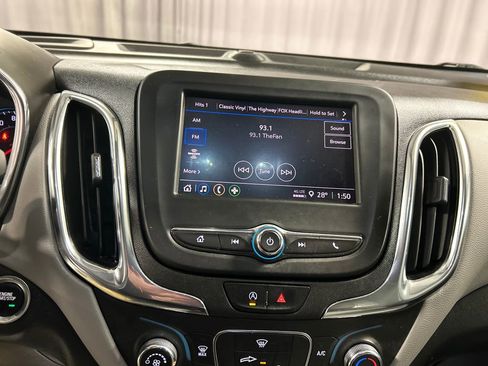 Used 2023 Chevrolet Equinox LS w/ LS Convenience Package image 17