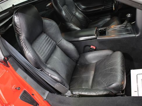 Used 1995 Chevrolet Corvette Coupe RWD image 19