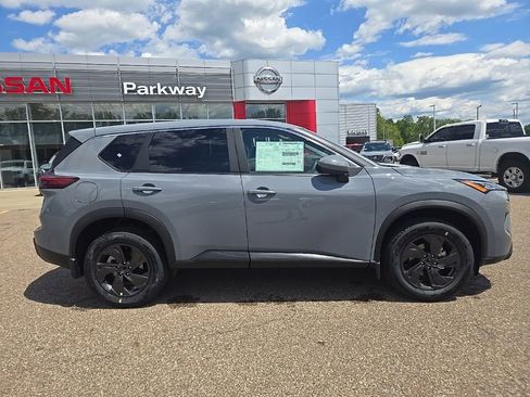 New 2026 Nissan Rogue SV w/ Cold Weather Package AWD/4WD image 10