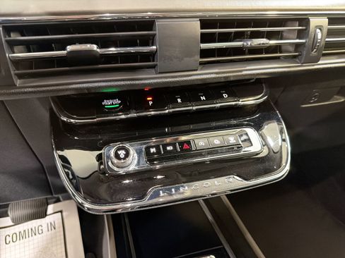 Used 2023 Lincoln Corsair FWD image 21