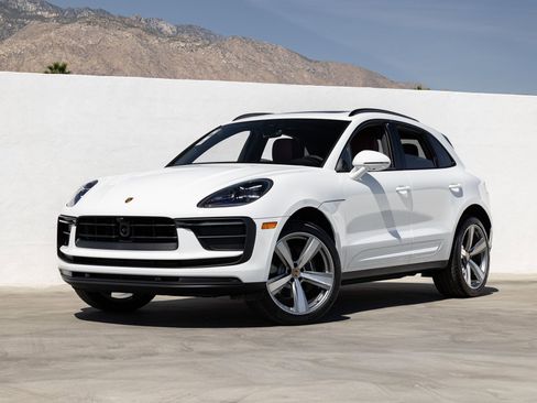 New 2026 Porsche Macan AWD/4WD image 1