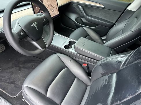 Used 2023 Tesla Model 3 Long Range image 9