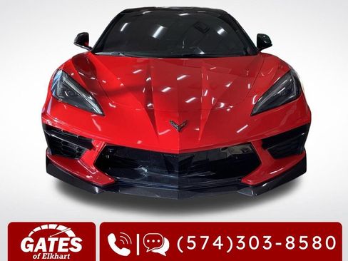 Used 2021 Chevrolet Corvette Stingray Premium Cpe w/ Z51 Performance Package image 2