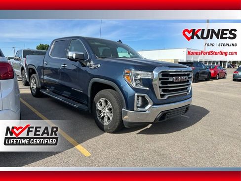 Used 2022 GMC Sierra 1500 SLT w/ X31 Off-Road Package AWD/4WD image 1