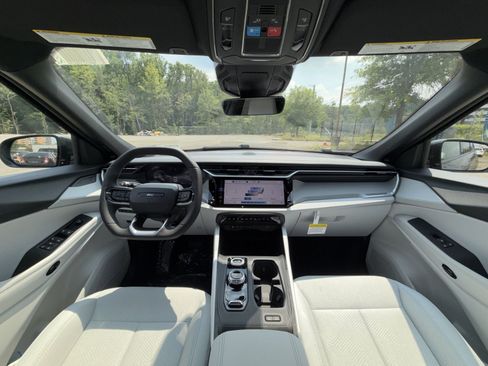 New 2026 Jeep Cherokee Laredo AWD/4WD image 22