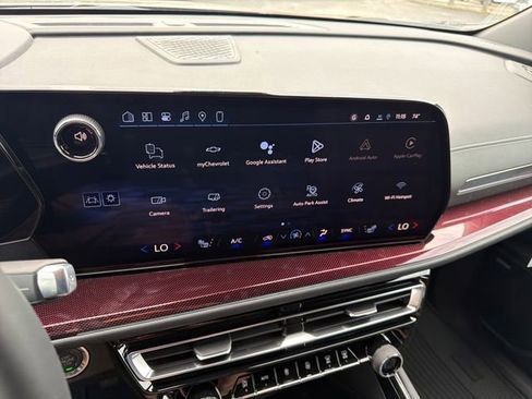 New 2026 Chevrolet Traverse Z71 AWD/4WD image 14