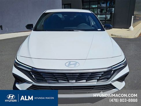 New 2025 Hyundai Elantra Sport image 2